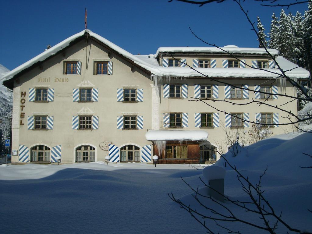 Hotel Danis Ленцерхайде Экстерьер фото